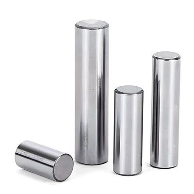 Perno a rullo di ago